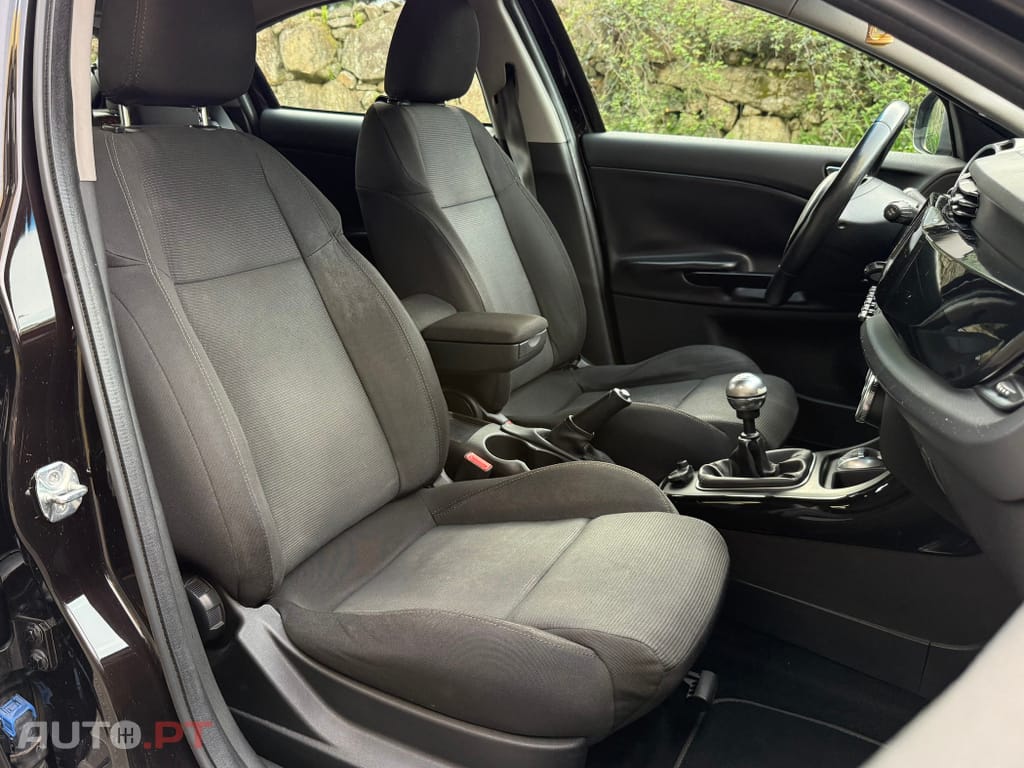 Alfa Romeo Giulietta 1.6 JTDm Distinctive