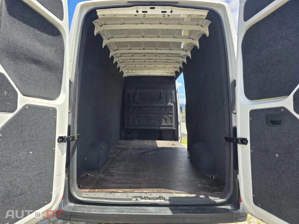 Volkswagen Crafter 35 2.0 TDI CD L3 Aut.