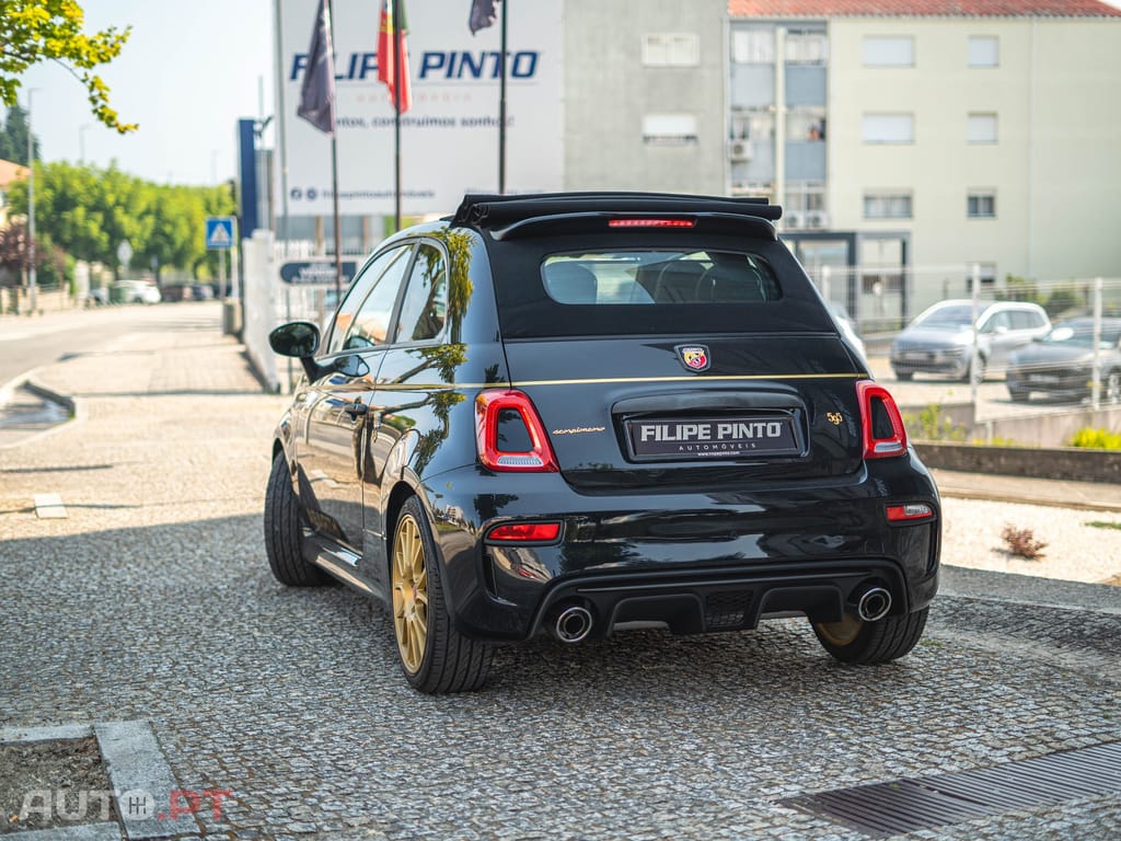 Abarth 595C 1.4 T-Jet Scorpioneoro