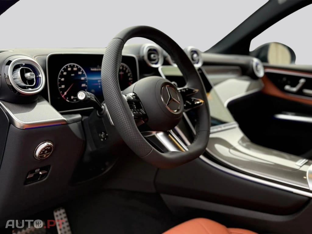 Mercedes-Benz GLC 300 de Coupé AMG Premium I.V.A DEDUTIVEL
