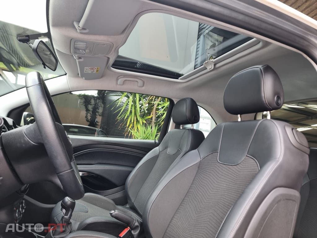 Opel Adam 1.2 Glam