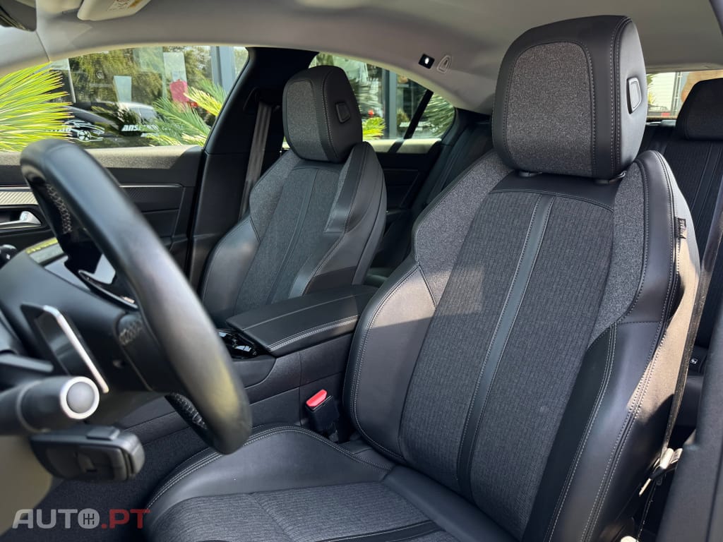 Peugeot 508 1.6 Hybrid Allure Pack e-EAT8