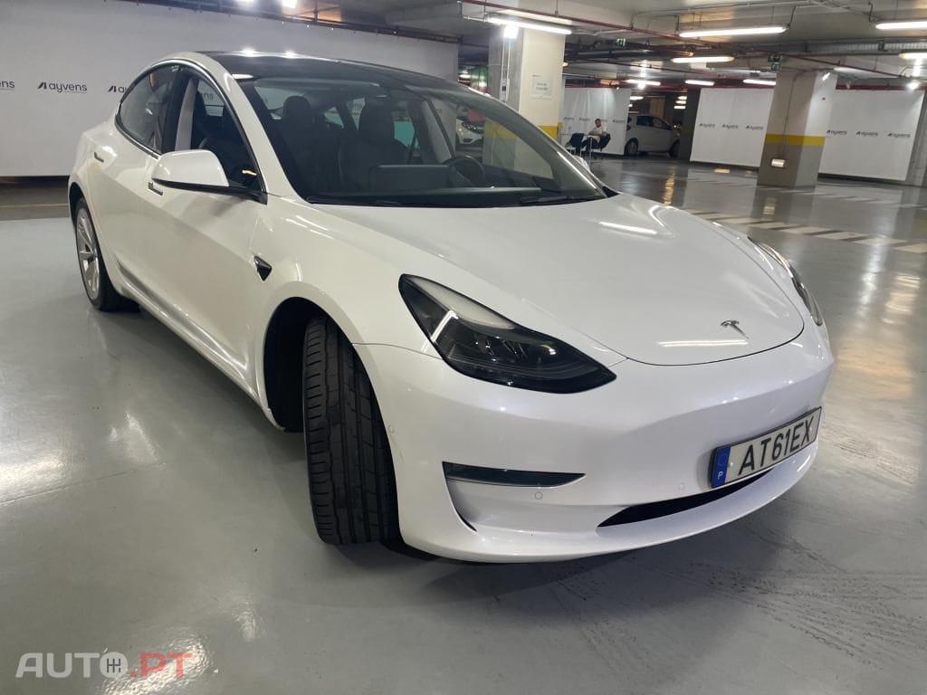 Tesla Model 3 Long-Range Dual Motor AWD