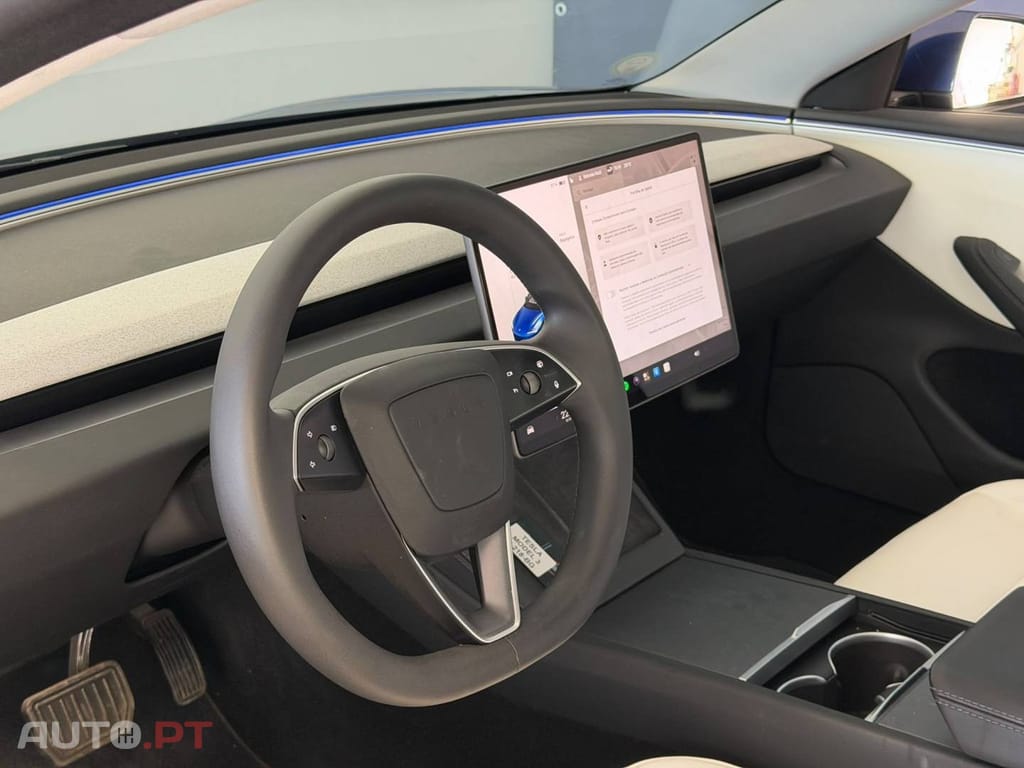 Tesla Model 3 Tração Traseira Premium