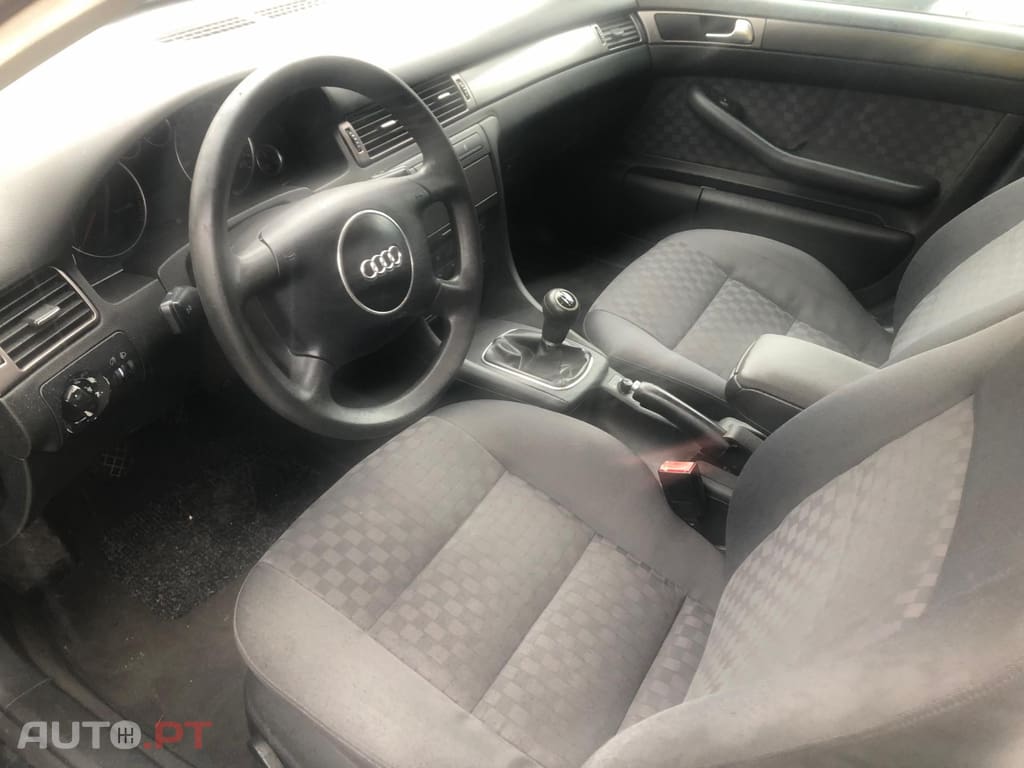 Audi A6 Avant 1.9 TDi