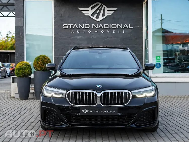BMW 520 d Pack Desportivo M Auto