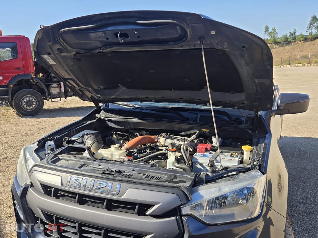 Isuzu D-Max Space Cab 4WD L