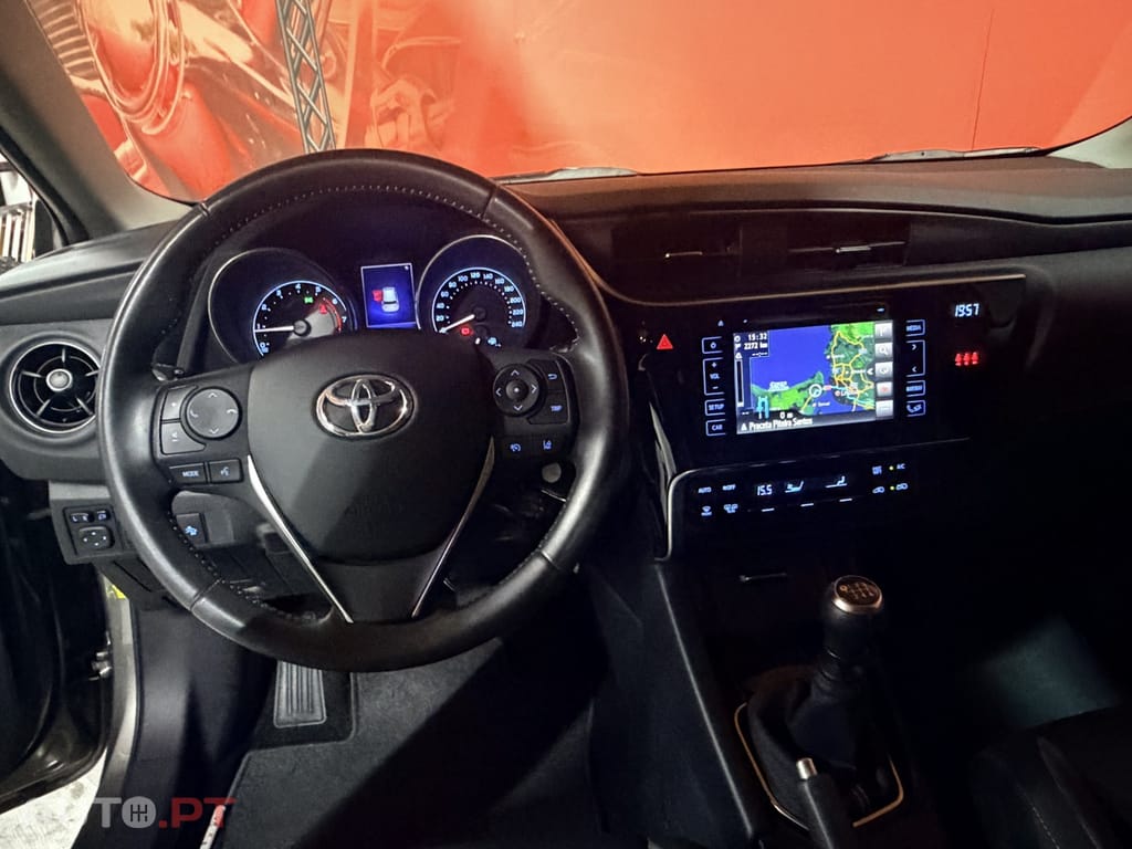 Toyota Auris 1.2T Comfort+Navi