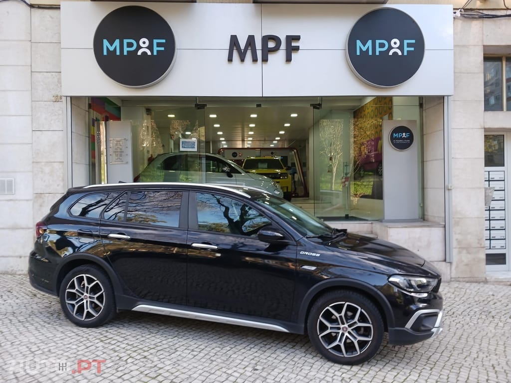 Fiat Tipo 1.5 GSE T4 Cross DCT