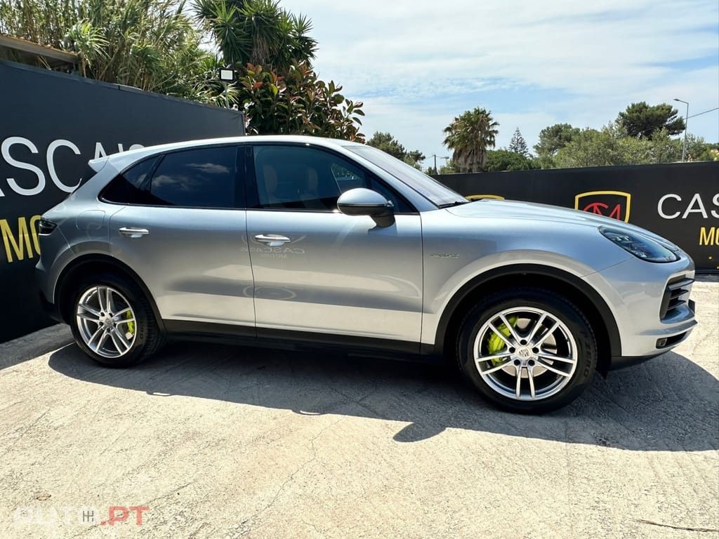 Porsche Cayenne E-Hybrid Tiptronic S