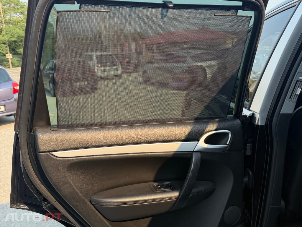 Porsche Cayenne Tiptronic