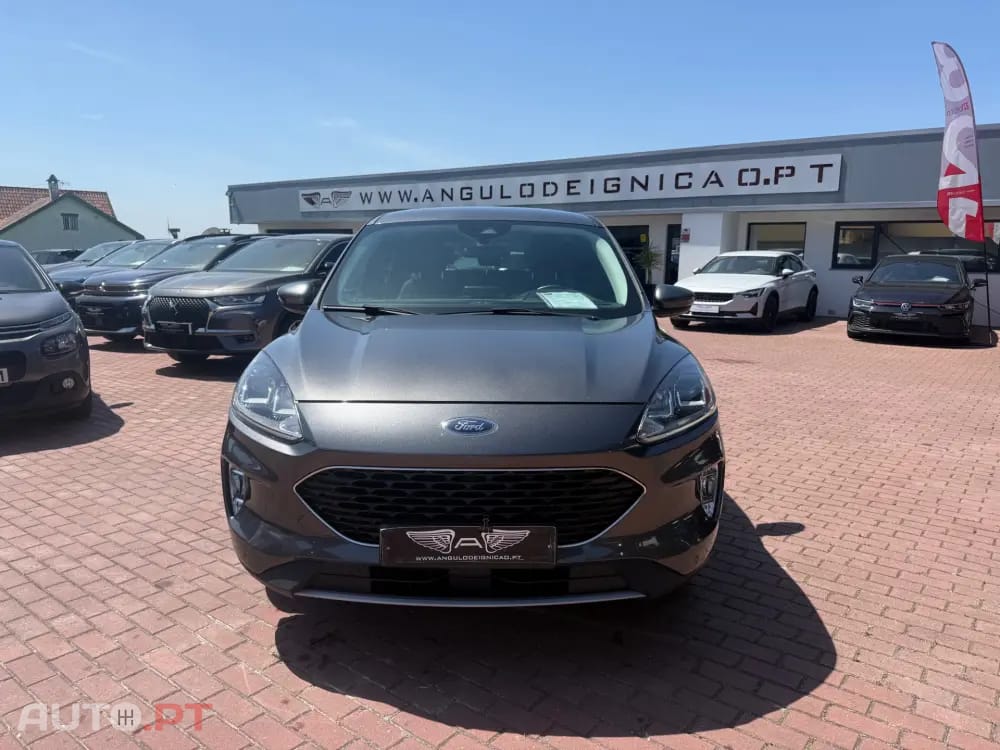 Ford Kuga 1.5 TDCi EcoBlue Titanium Aut.