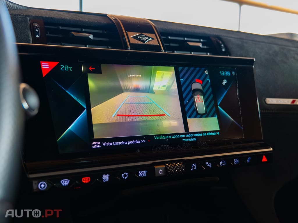 DS DS7 Crossback E-Tense Performance Line EAT8