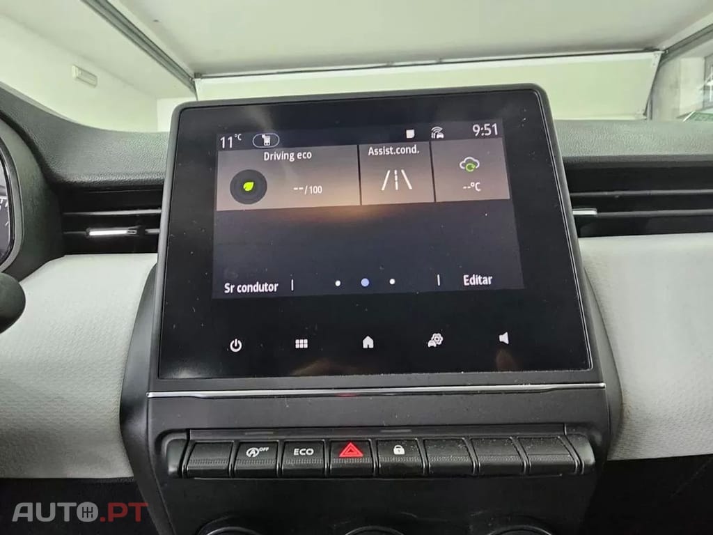 Renault Clio 1.0 TCe Limited Bi-Fuel