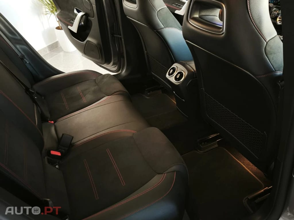 Mercedes-Benz CLA 180 CLA  180 CDI Business Solution AMG