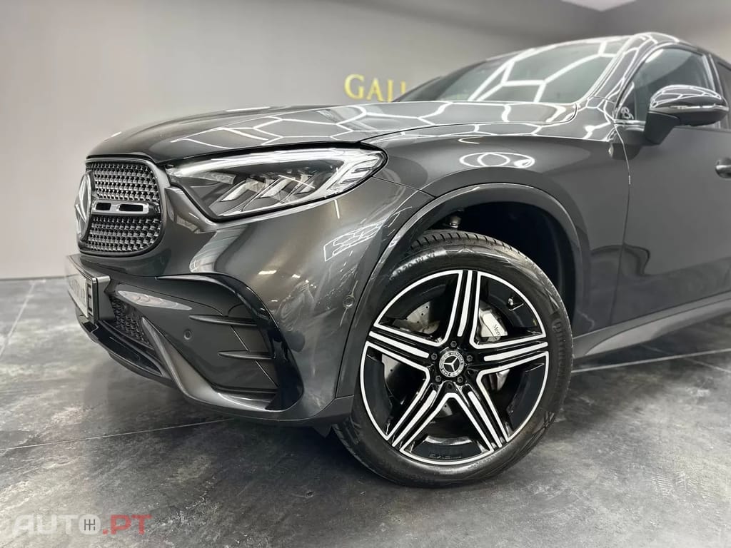 Mercedes-Benz GLC 300  E Coupe 4matic 9g  Tronic Amg Line Advanced