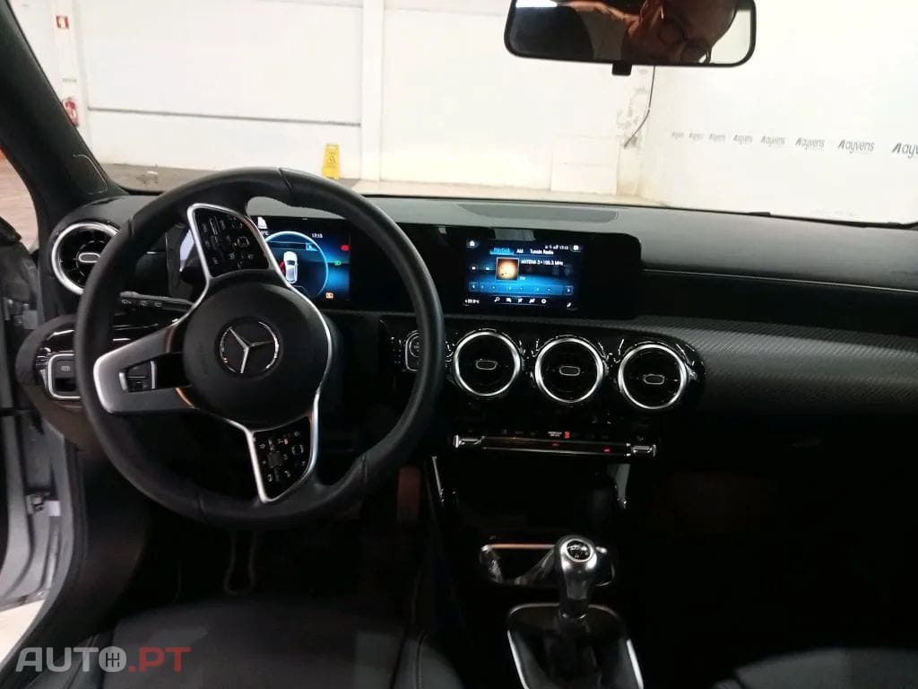 Mercedes-Benz A 180 d Business Solutions