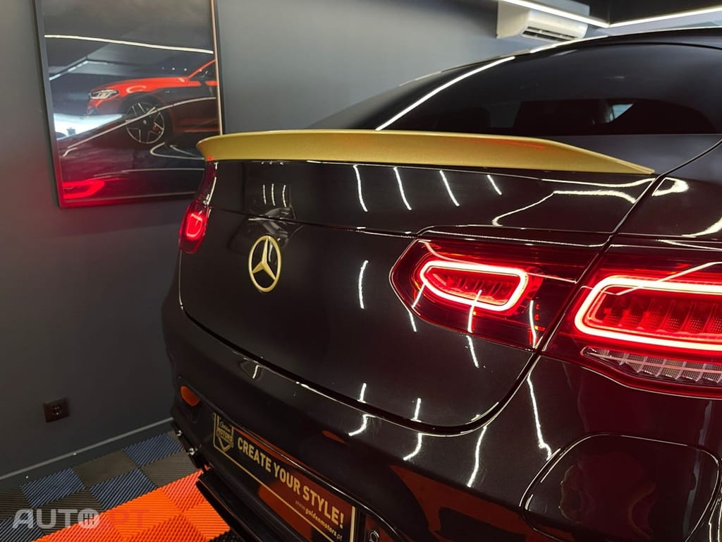 Mercedes-Benz GLC 300 de 4Matic 9G-TRONIC AMG Line