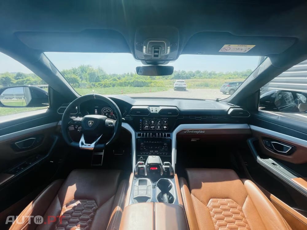 Lamborghini Urus Nightvision