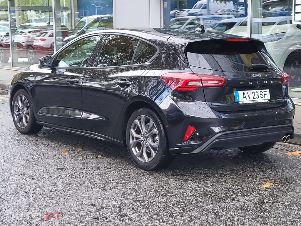 Ford Focus 1.0 EcoBoost MHEV ST-Line