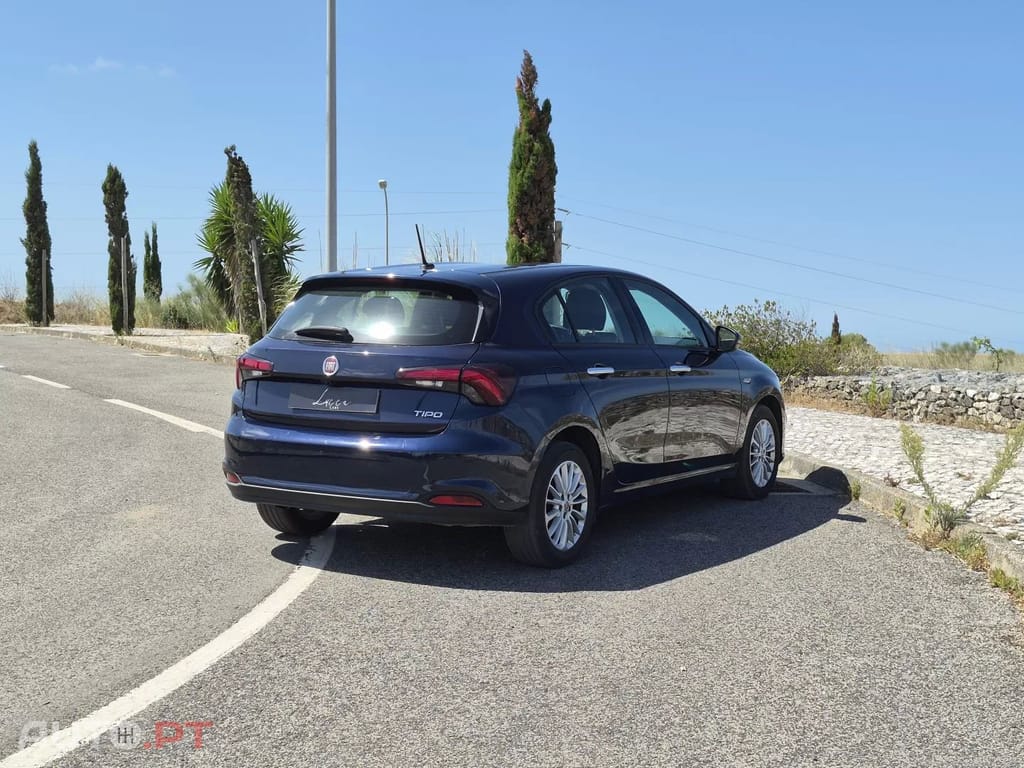 Fiat Tipo 1.3 M-Jet Lounge