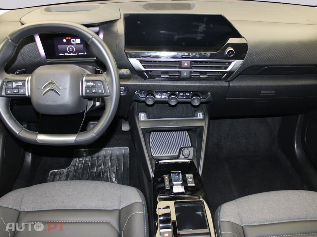 Citroen C4 X 1.2 PURETECH MAX (AUTO)