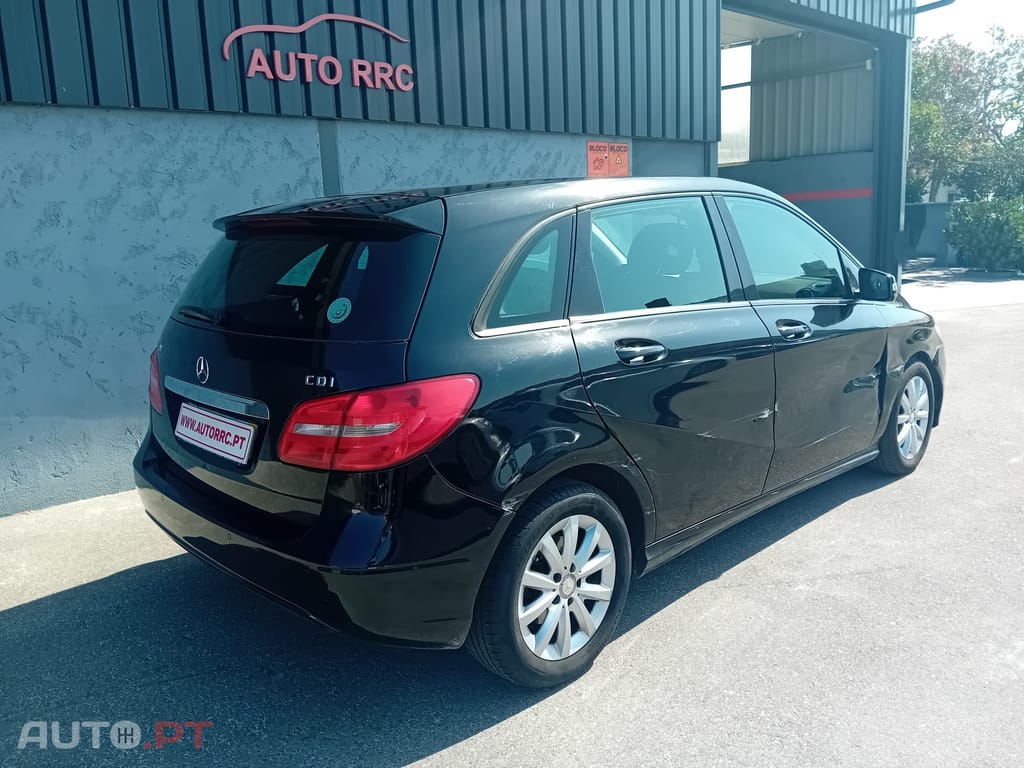 Mercedes-Benz B 180 cdi Blueefficiency - Nacional