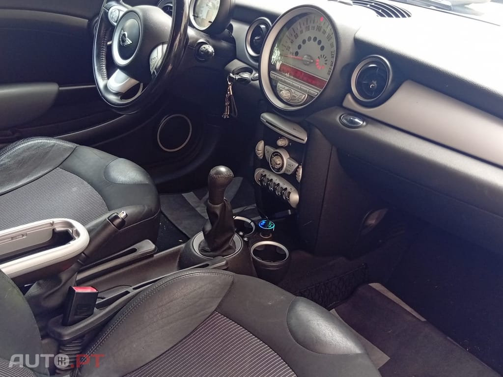 MINI Clubman Cooper D
