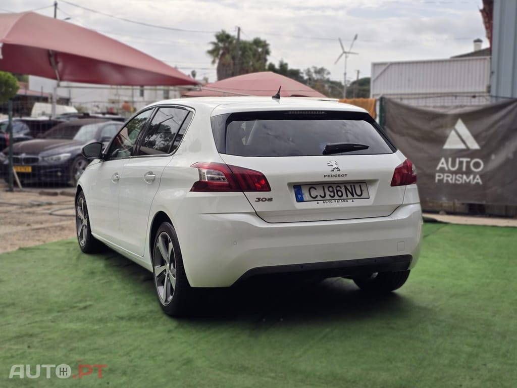 Peugeot 308 1.6 BlueHDi Allure J17