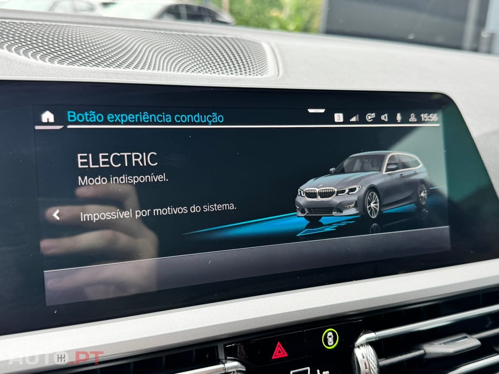 BMW 320 e Touring Auto