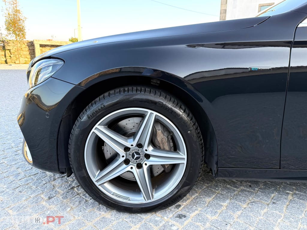 Mercedes-Benz E 300 de AMG Line