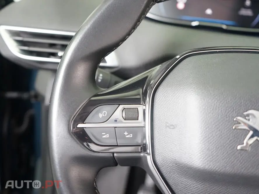 Peugeot 3008 1.5 BlueHDi Allure