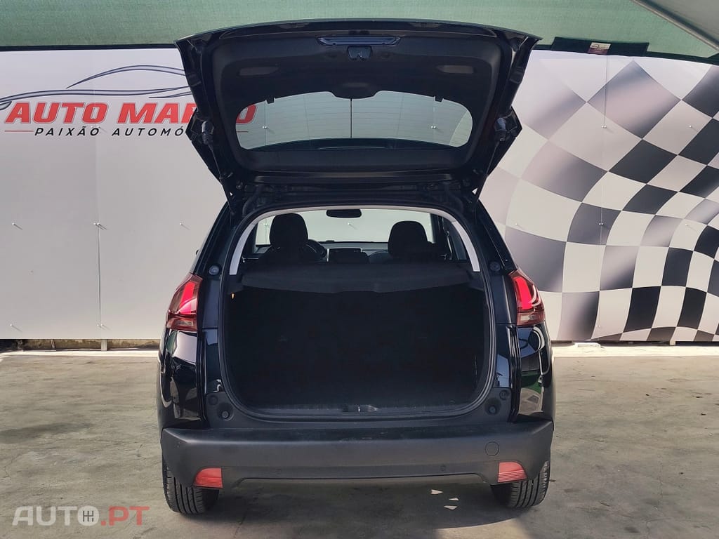 Peugeot 2008 1.2 PureTech Style