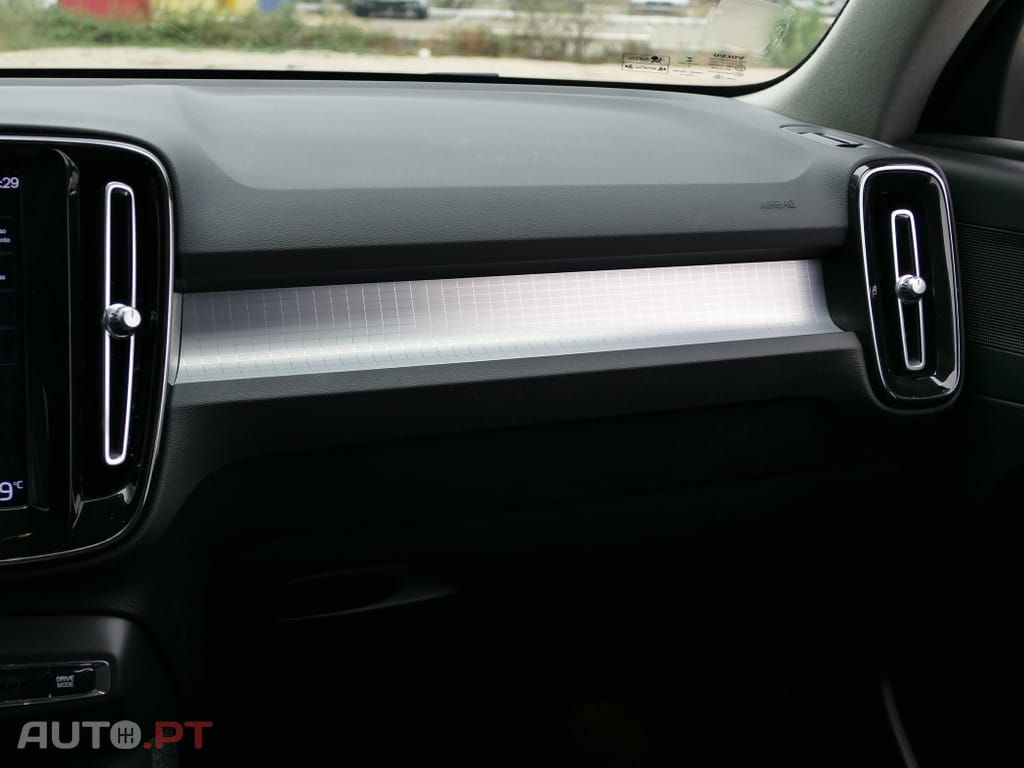 Volvo XC40 1.5 T4 PHEV Inscription Expression