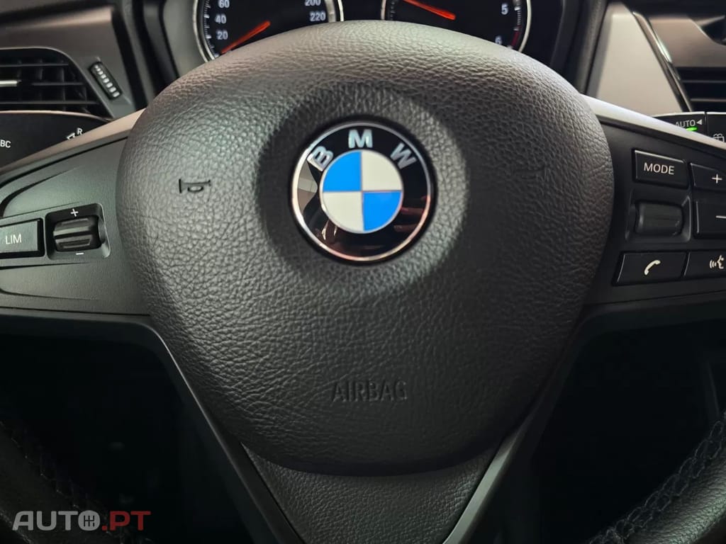 BMW 216 d Advantage Auto
