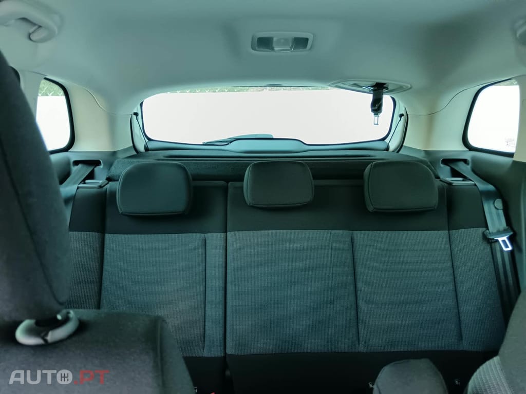Citroen C3 Aircross 1.2 PURETECH 110 SHINE