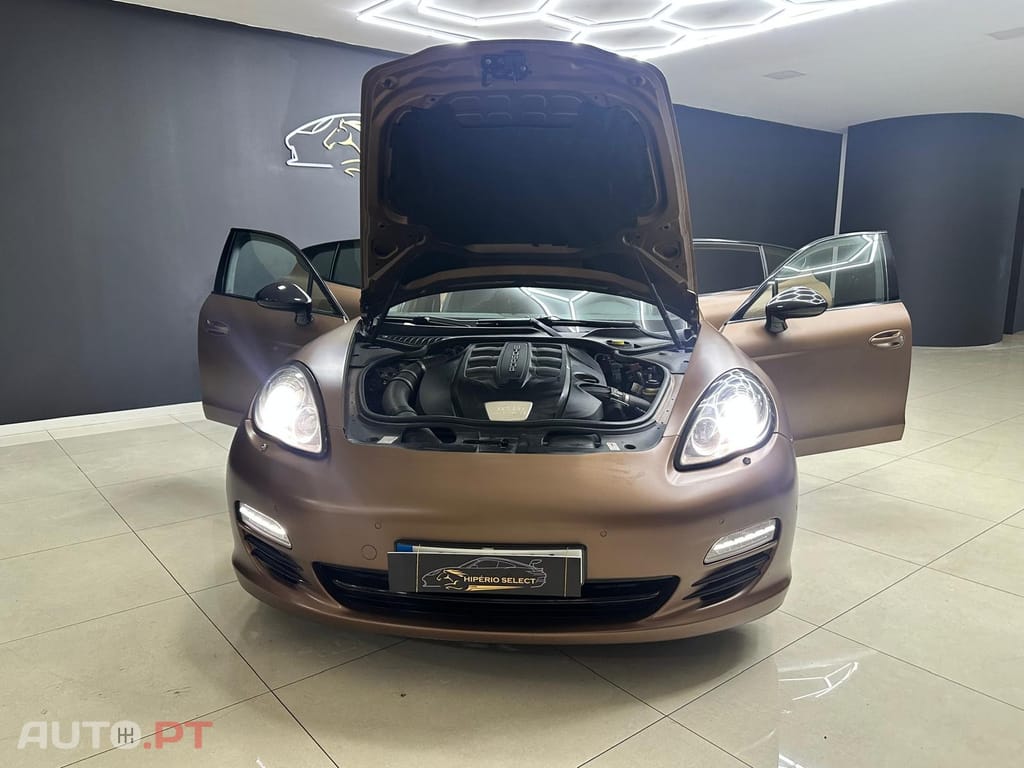 Porsche Panamera Platinum Edition