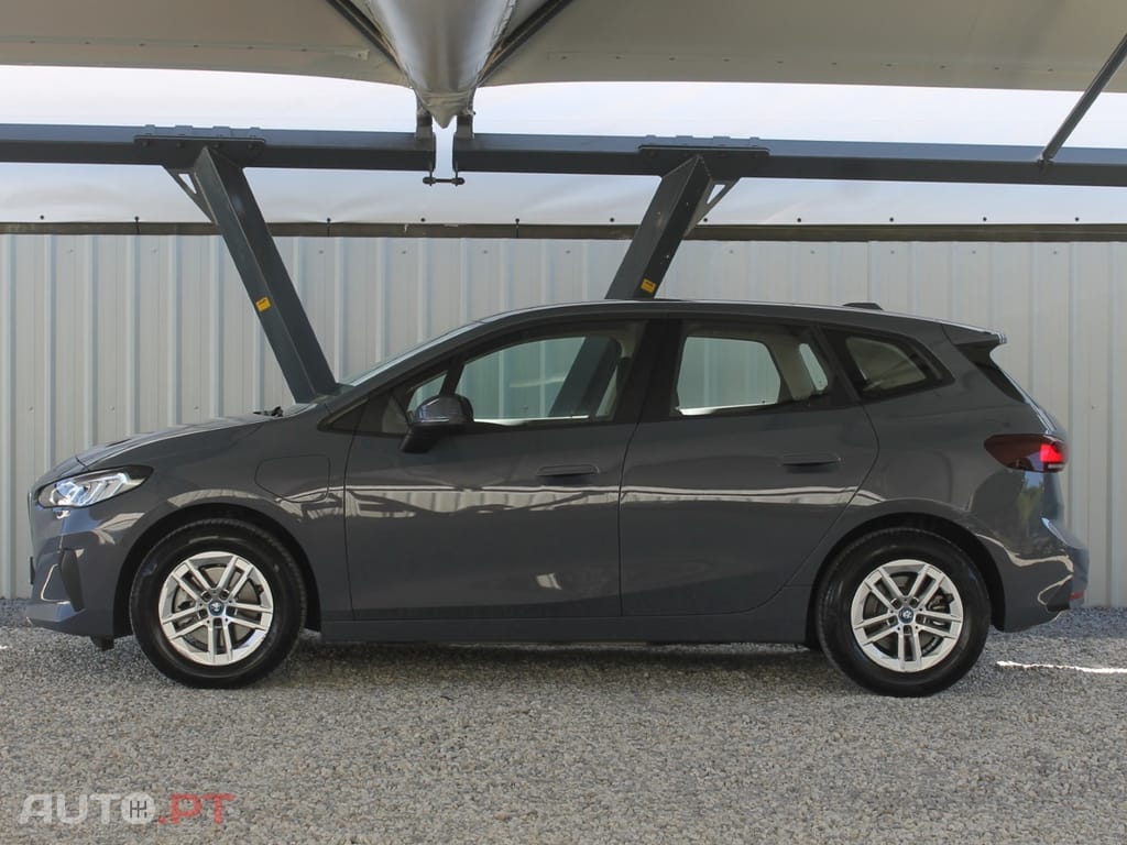 BMW 225 xe Active Tourer