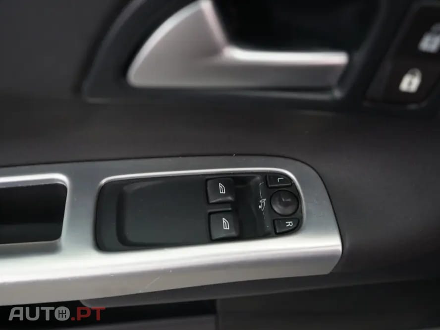 Volvo C30 1.6 D2 Momemtum Start/Stop