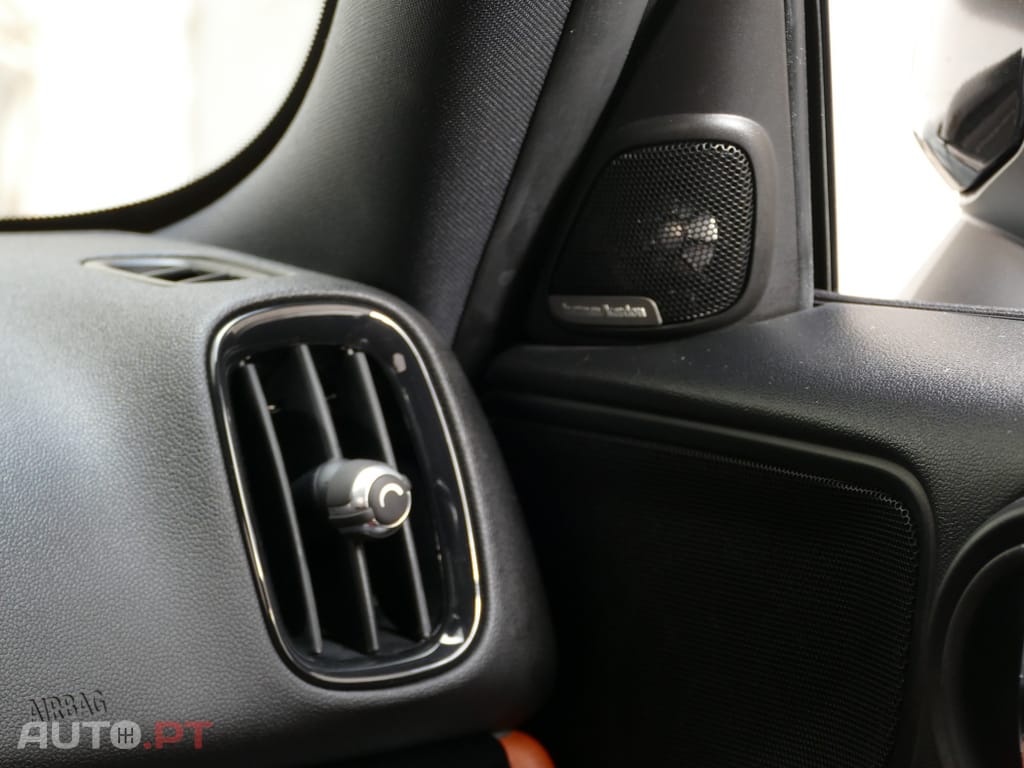 MINI Countryman Cooper SE ALL4 Classic Auto
