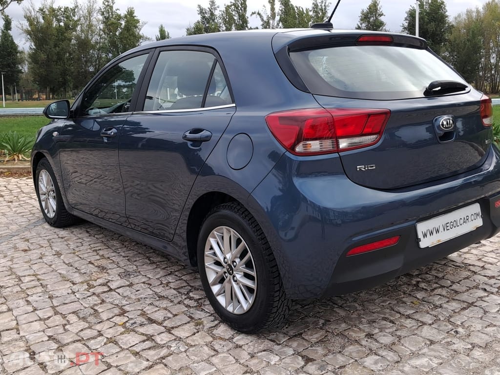 Kia Rio 1.4 CRDI 90 Platinum Edition