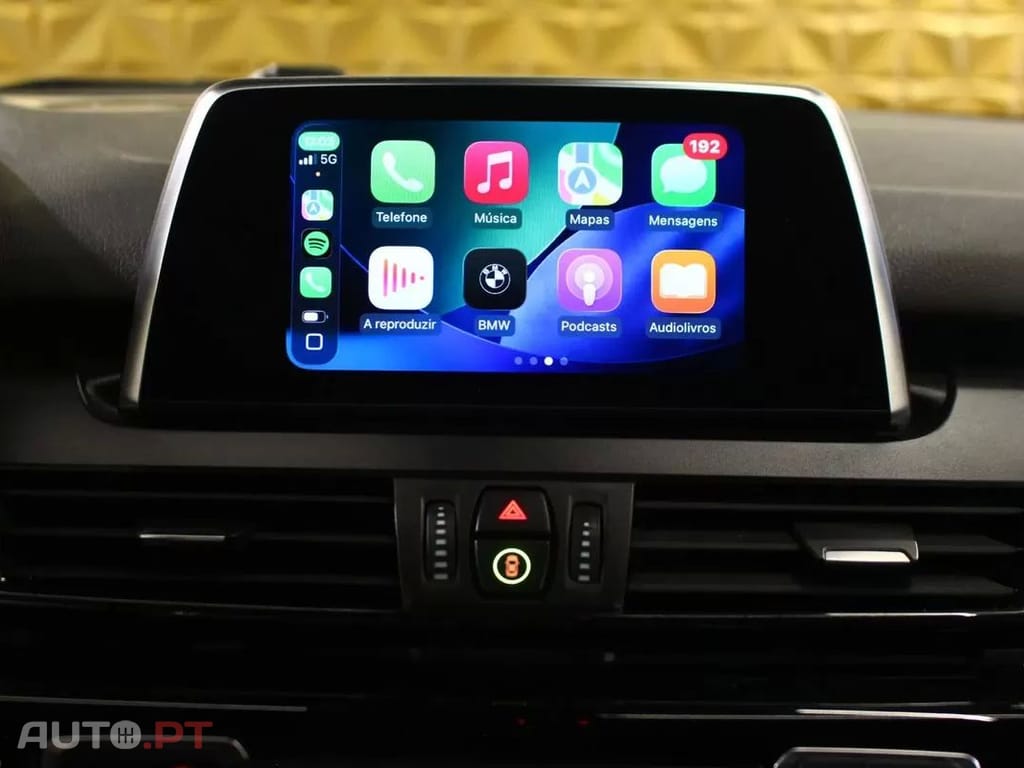 BMW 225 Line Luxury