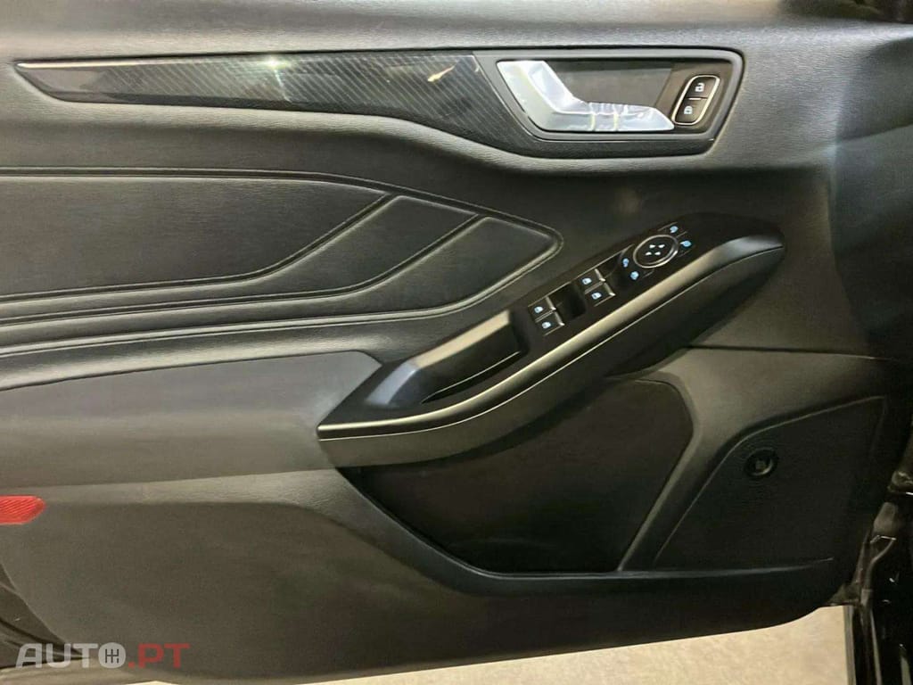 Ford Focus 1.0 EcoBoost ST-Line