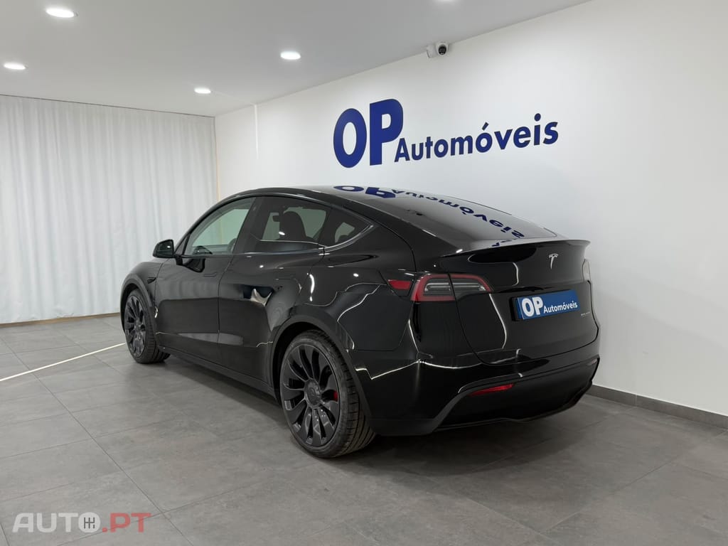 Tesla Model Y Performance TraÃ§Ã£o Integral
