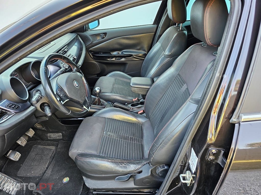 Alfa Romeo Giulietta 1.6 JTDm Distinctive