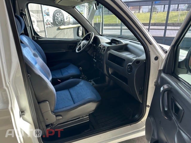 Peugeot Partner 2.0 HDi CombiSpace