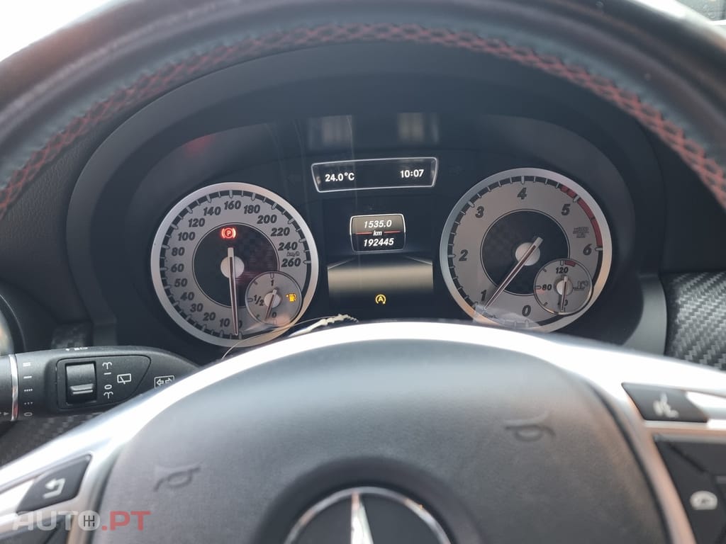 Mercedes-Benz A 180 d AMG Line