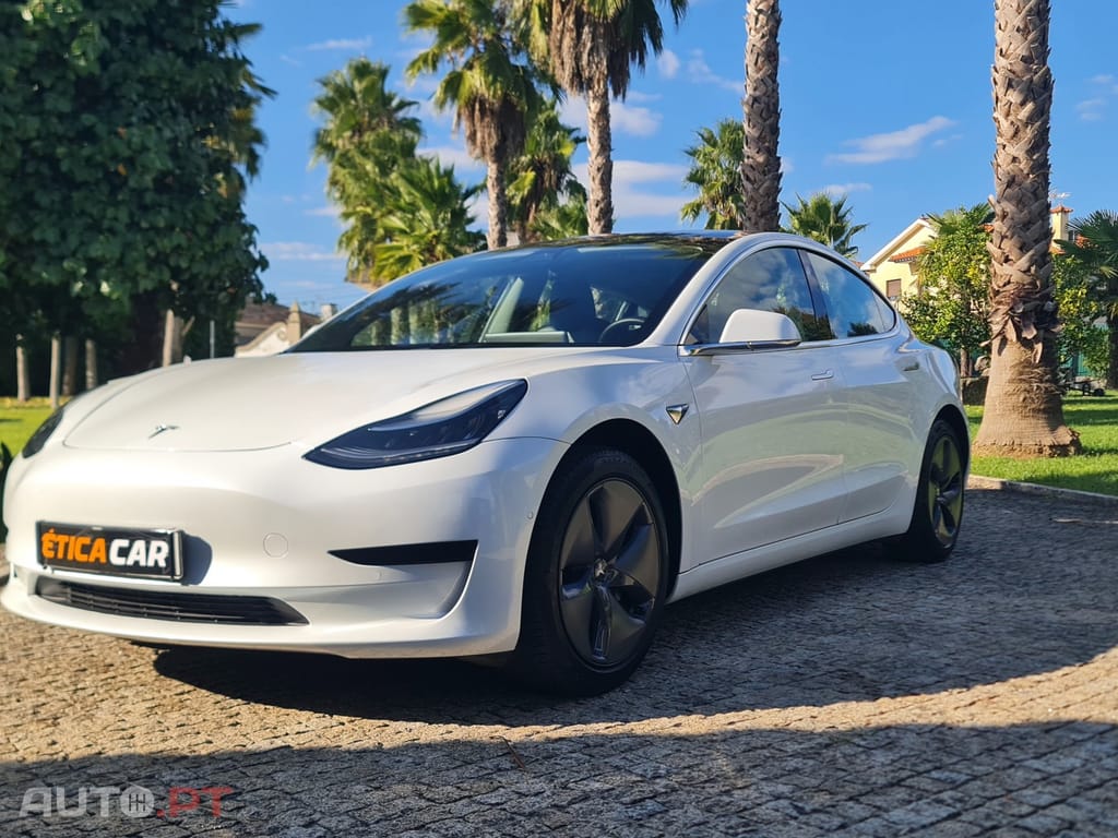 Tesla Model 3 Tração Traseira Premium