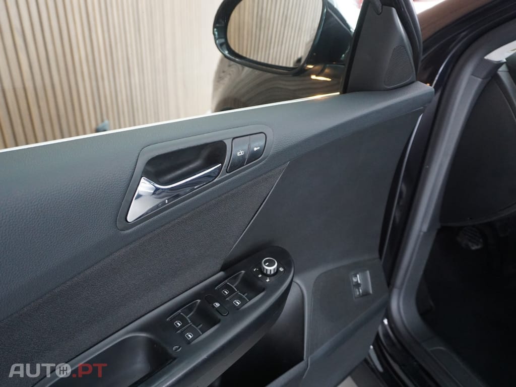 Volkswagen Passat 1.9 TDi Confortline