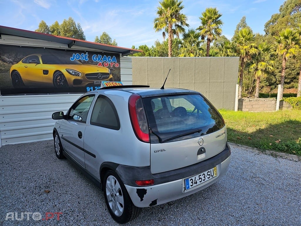 Opel Corsa 1.7 DTi 16V Sport